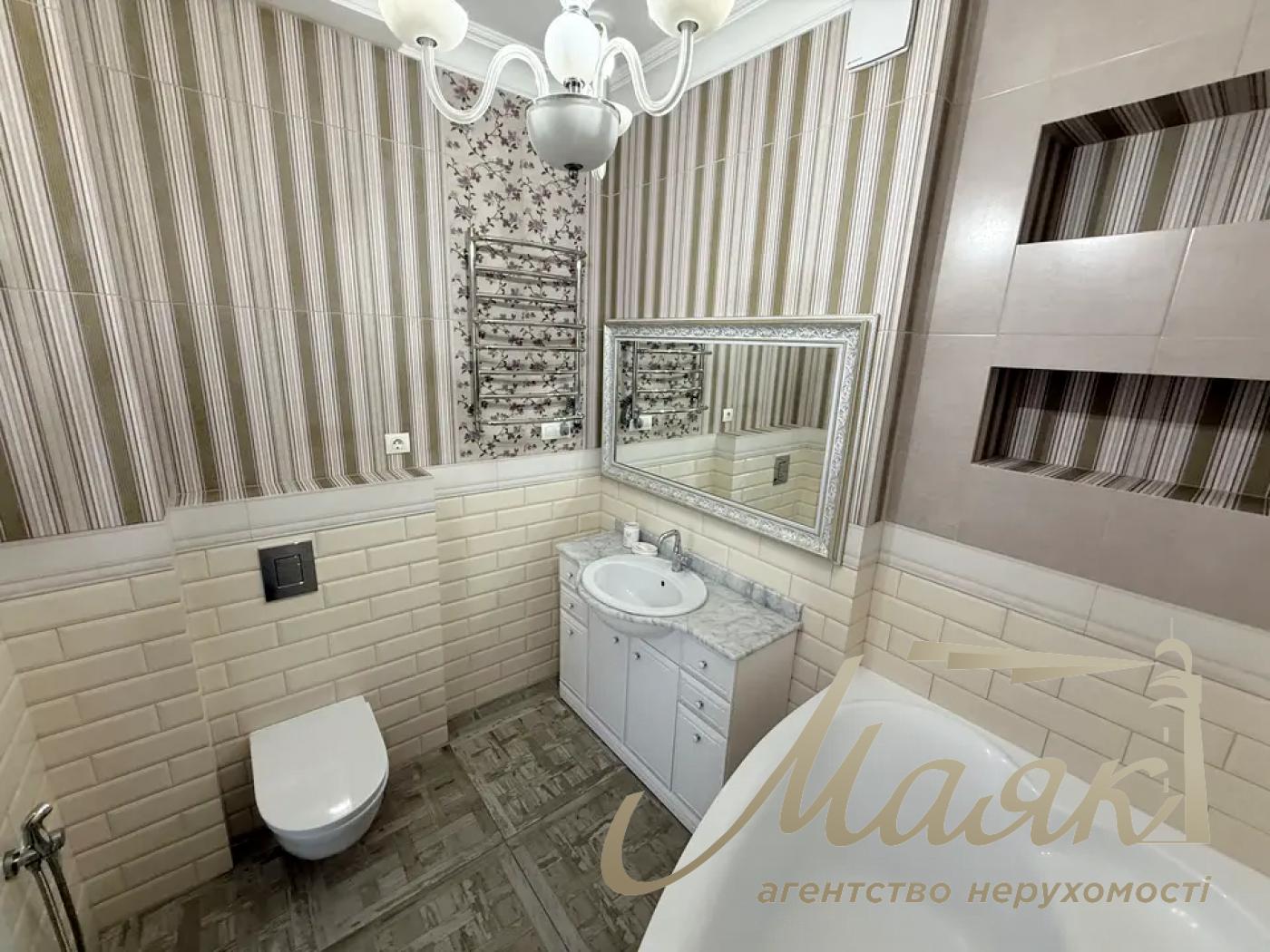 Оренда 1к квартири - студії 47м², вул. Філатова Академіка, Печерськ