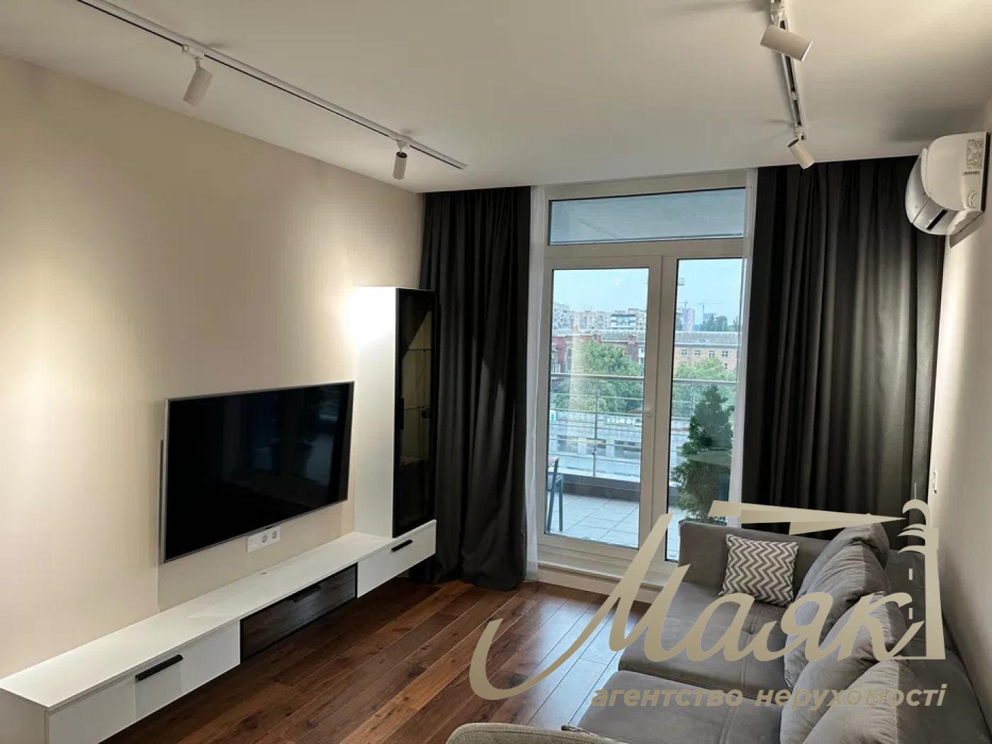 Оренда 2к квартири 45 м², ЖК Central Park, метро Либідська
