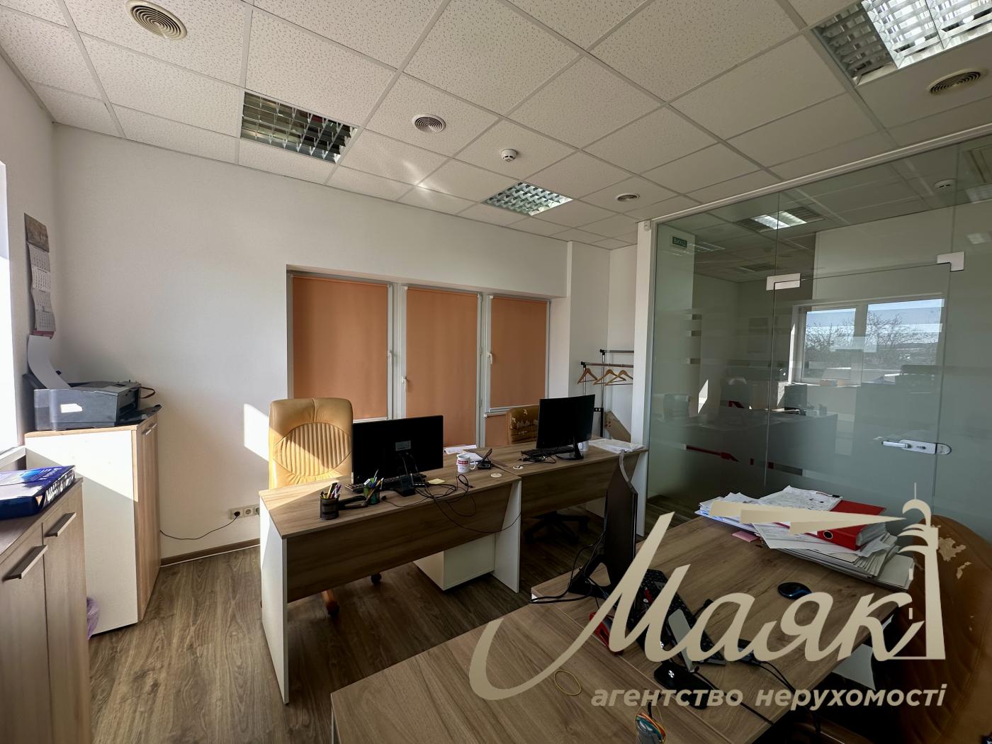 Rent a front building (656m2) on 7.5 hectares, Sadovaya street, with. Sofievskaya Borschagovka