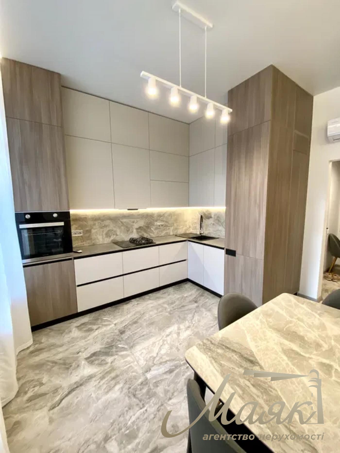 Rent 2k apartment 45 m², ul. Mikhail Boychuk, LCD Zhemchuzhina 52