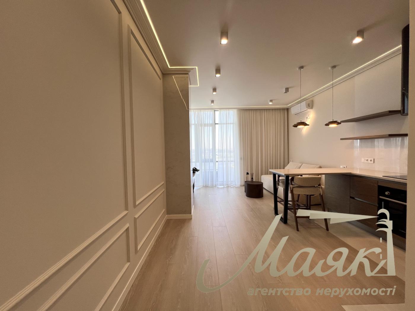 Продаж 1-кімнатної квартири з гарним видом (58,4 м²) у ЖК «Riverstone», вул. Дніпровська Набережна, 10-Д