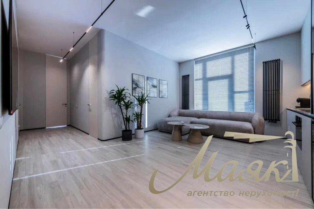 Продаж 3-х кімнатної квартири в ЖК Новопечерські Липки