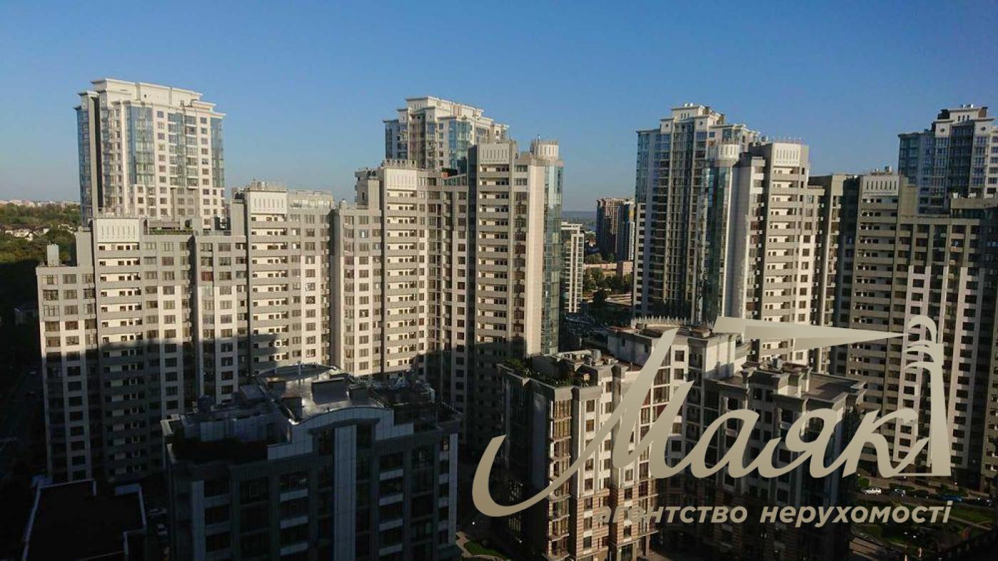 Продажа 3-комнатной квартиры ЖК Подвысоцкий, ул. Кахи Бендукидзе