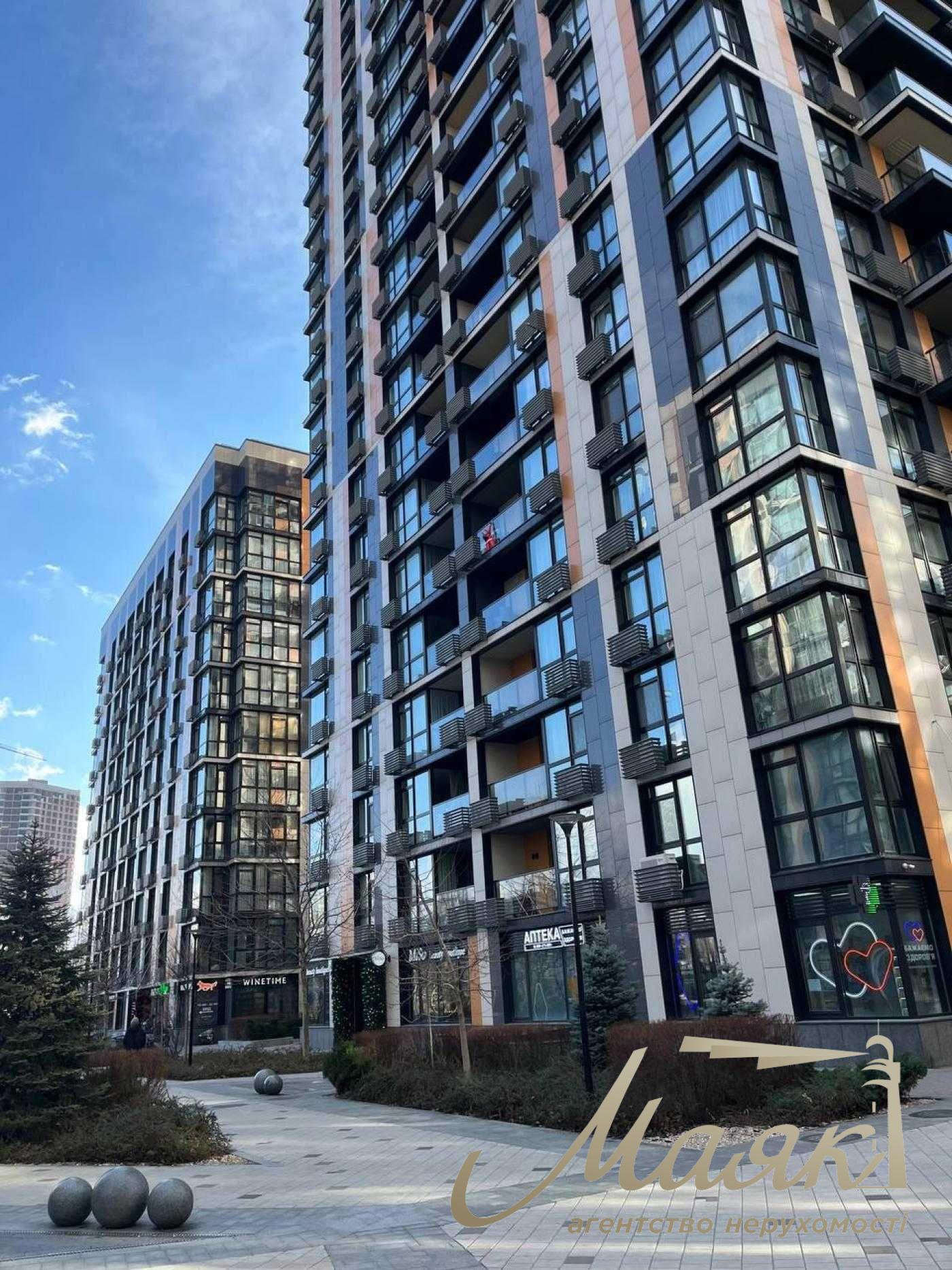 Продажа 2-комнатной квартиры 45м2  в ЖК «Французский квартал 2», Центр Киева, ул. Джона Маккейна, 3А, Печерский район.