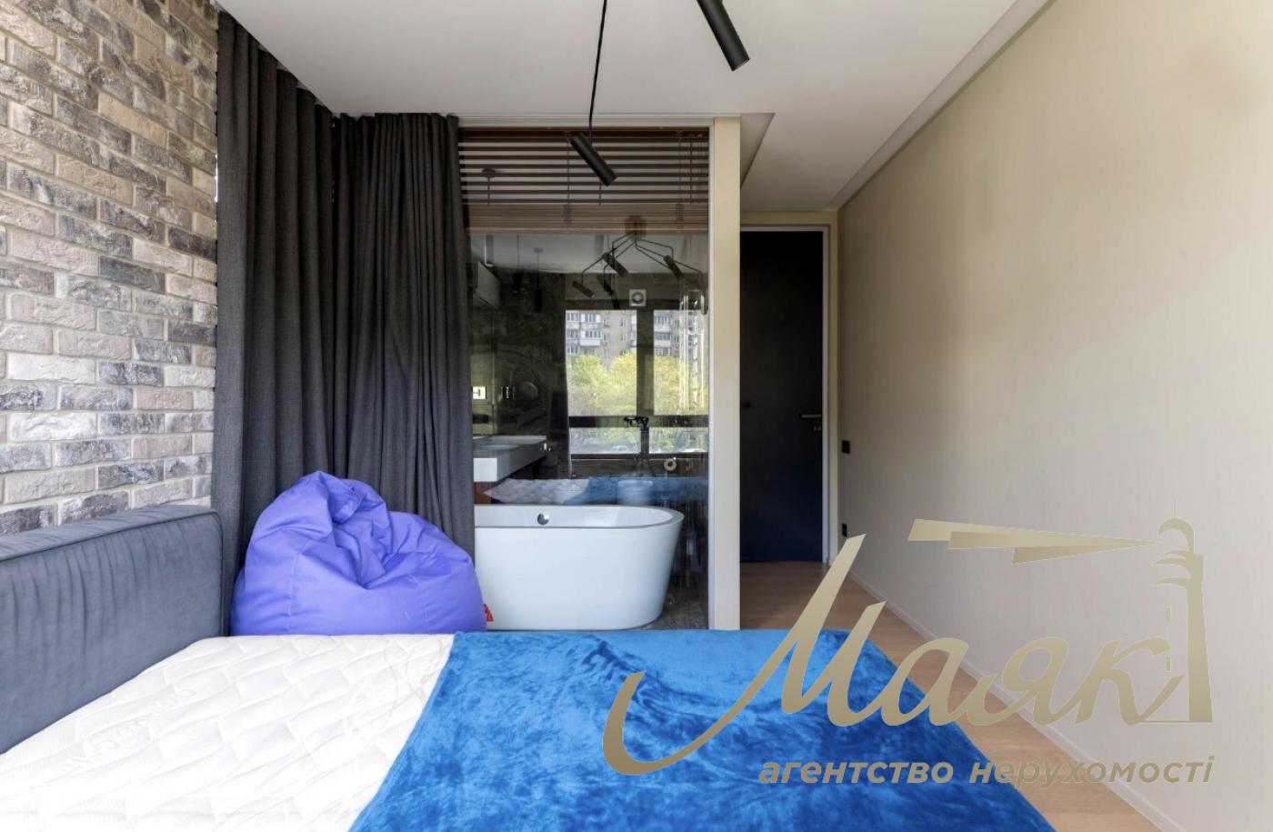 Продаж 3 кімнатної квартири в ЖК Park Avenue VIP