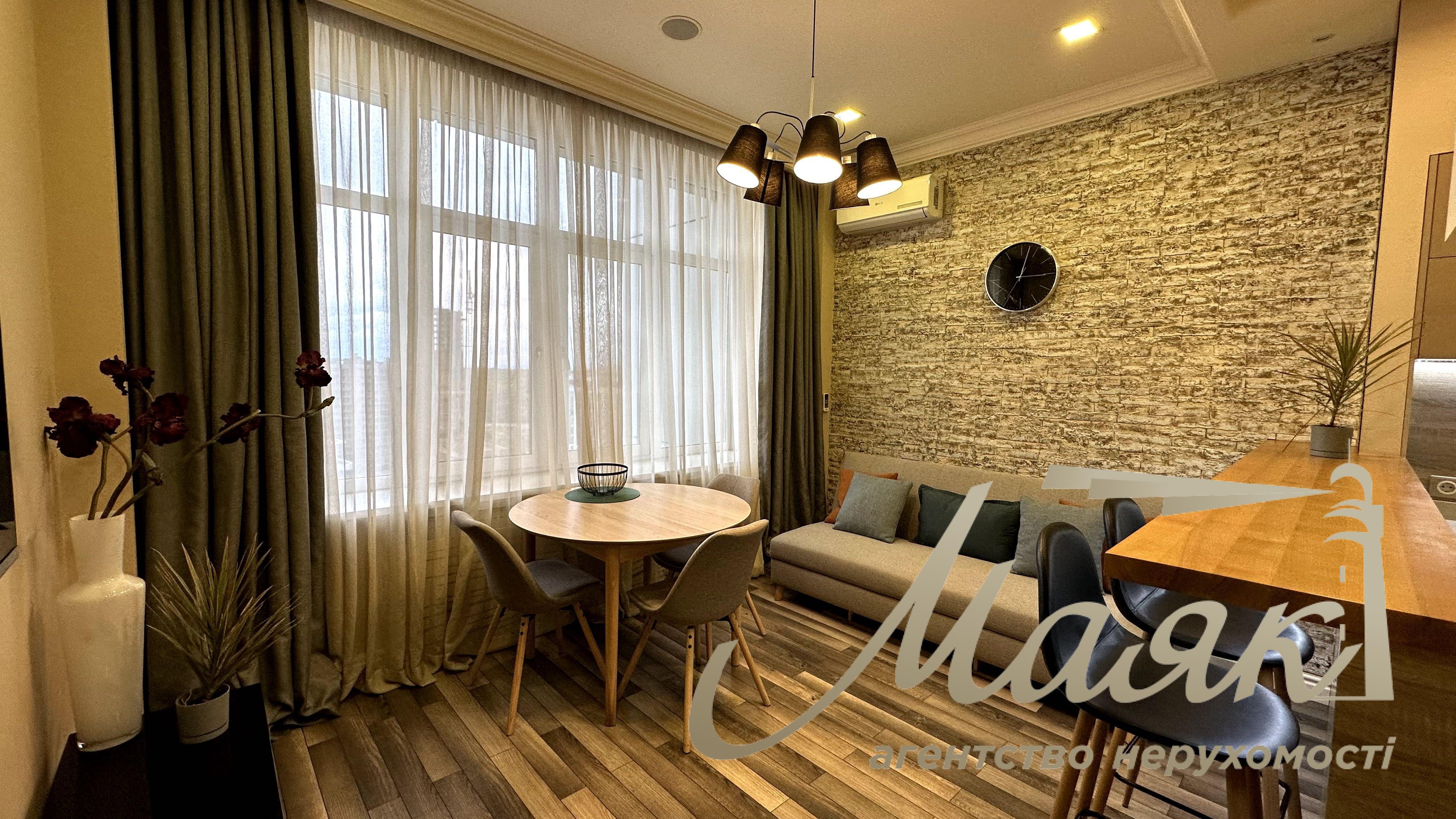 Продаж 1-кімнатної квартири 45м2 з ремонтом у ЖК "Новопечерські Липки", Печерськ.