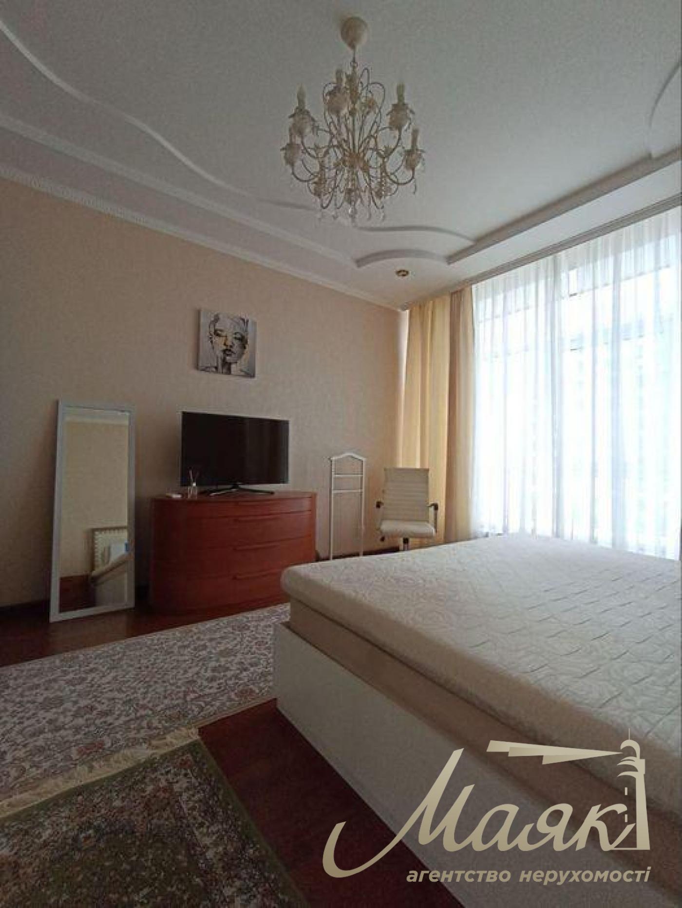 Аренда 2-к квартиры 85 м2 ЖК "Новопечерские Липки" Печерский р-н