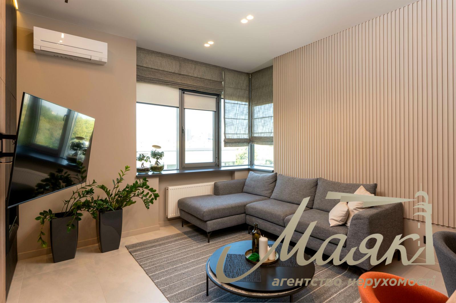 Продаж 4-х кімнатної квартири в ЖК River Stone вул. Трускавецька 10-Г