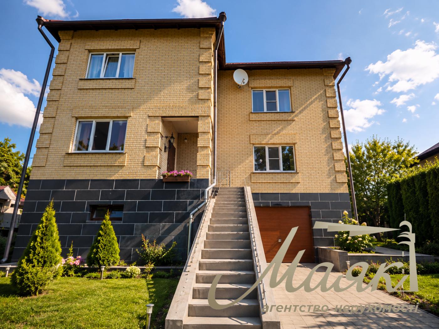 Оренда двоповерхового будинку площею 260 м² у с. Лісники, вул. Південна, Обухівський напрямок, Київська область