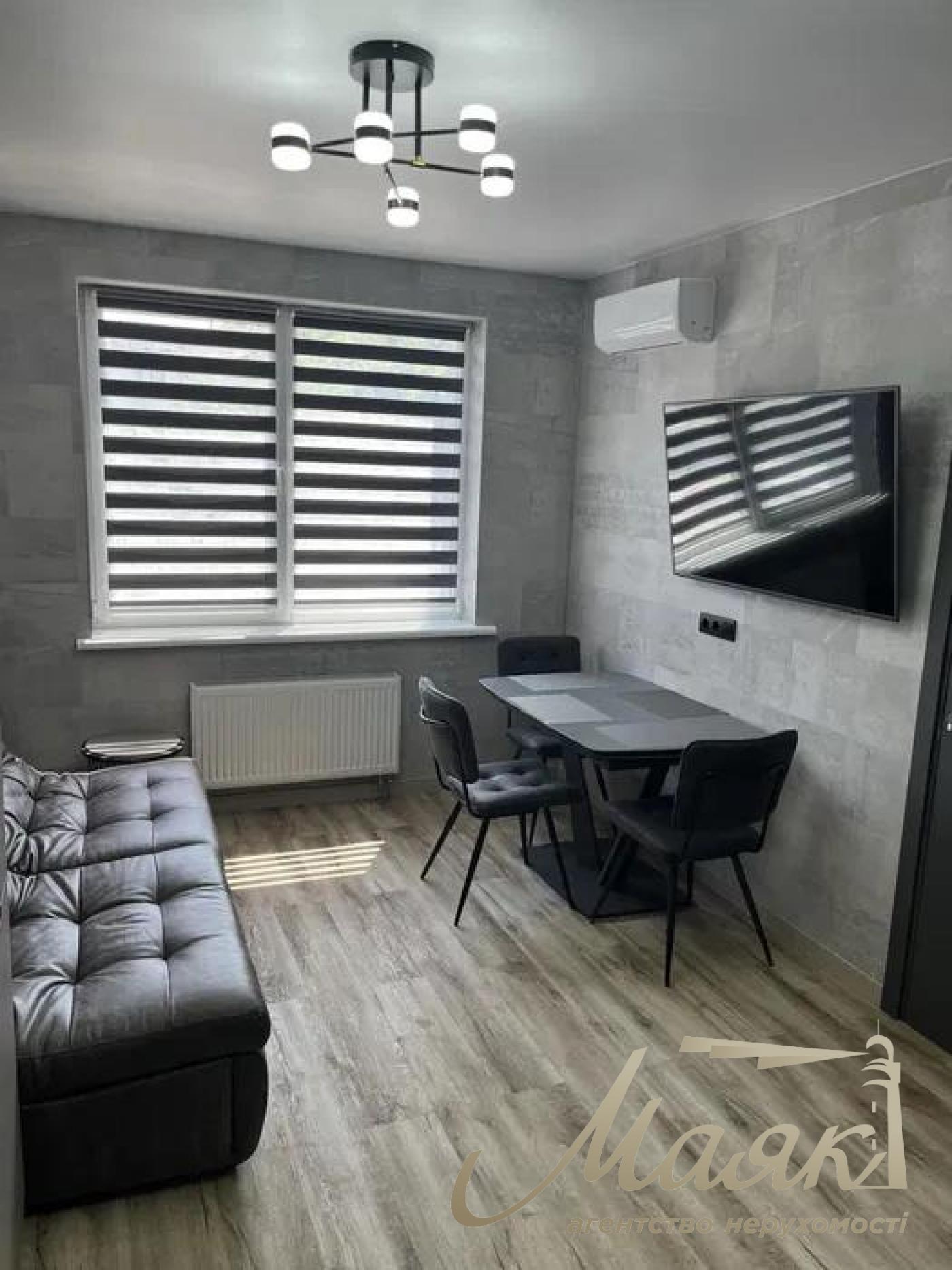 Оренда 1-кімнатної квартири у ЖК West House, 42 м²