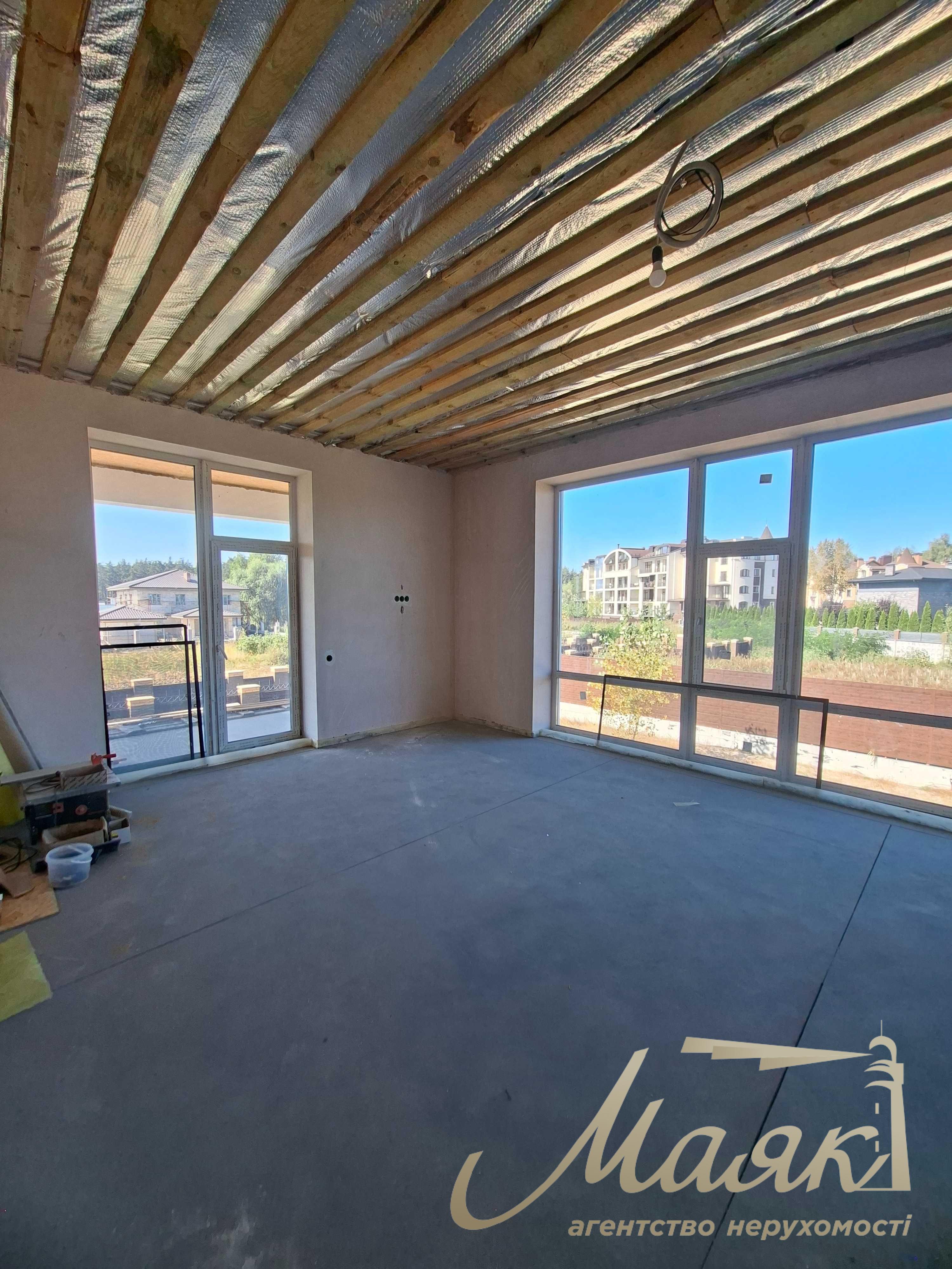 Продаж будинку 392м2 у с.Лісники в закритому КМ "Хутір Ясний", Обухівський напрямок, Київська область.