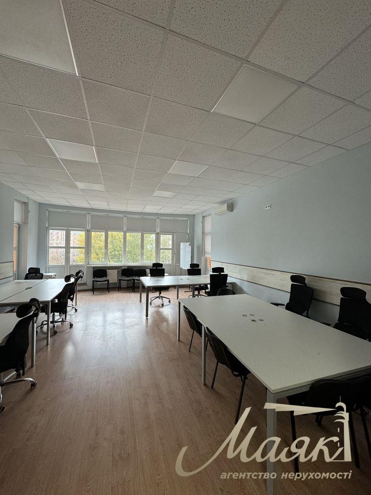 Оренда офісу 130м2 по вул.Дмитрівська, Шевченківський район.