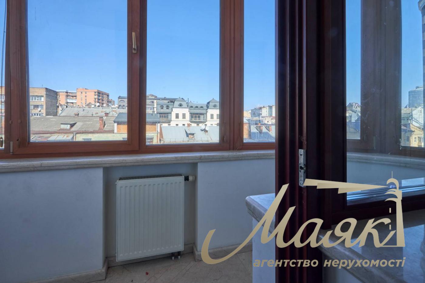 Оренда 4 кімнатної квартири, 163 м, Жилянська 30а, Голосіївський район