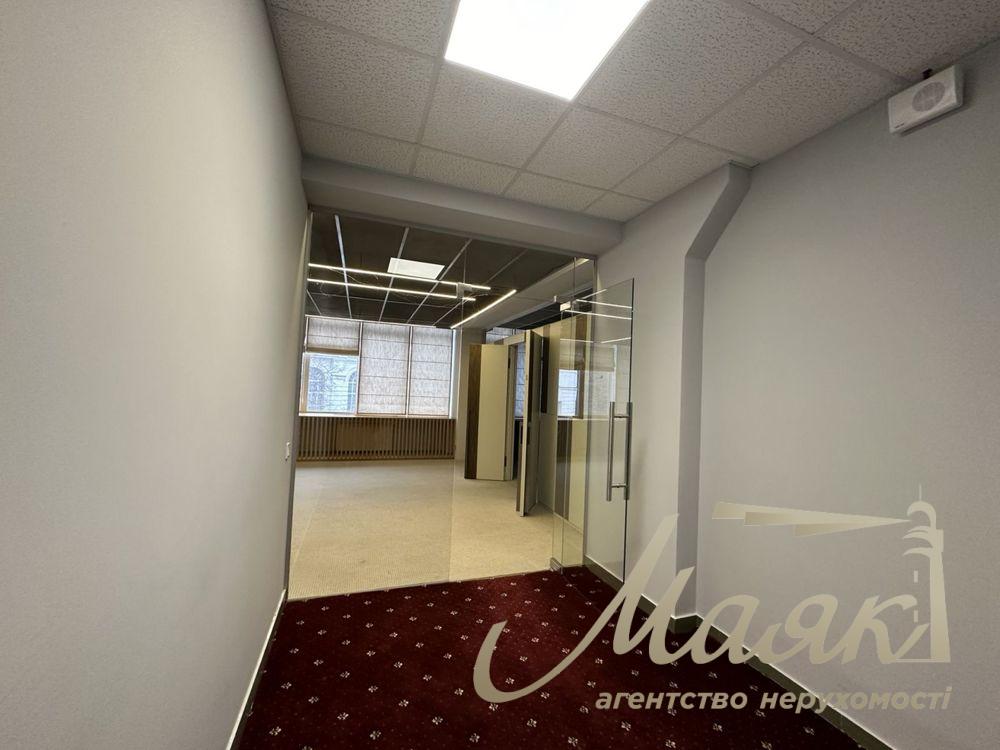 Оренда офісу 110м2, Поділ