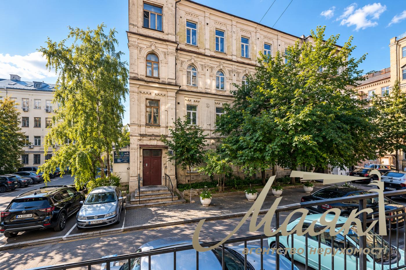 Продаж комерційного приміщення з гарним видом площею 80 м² у центрі Києва | Скоропадського, 17-А | Орендний бізнес