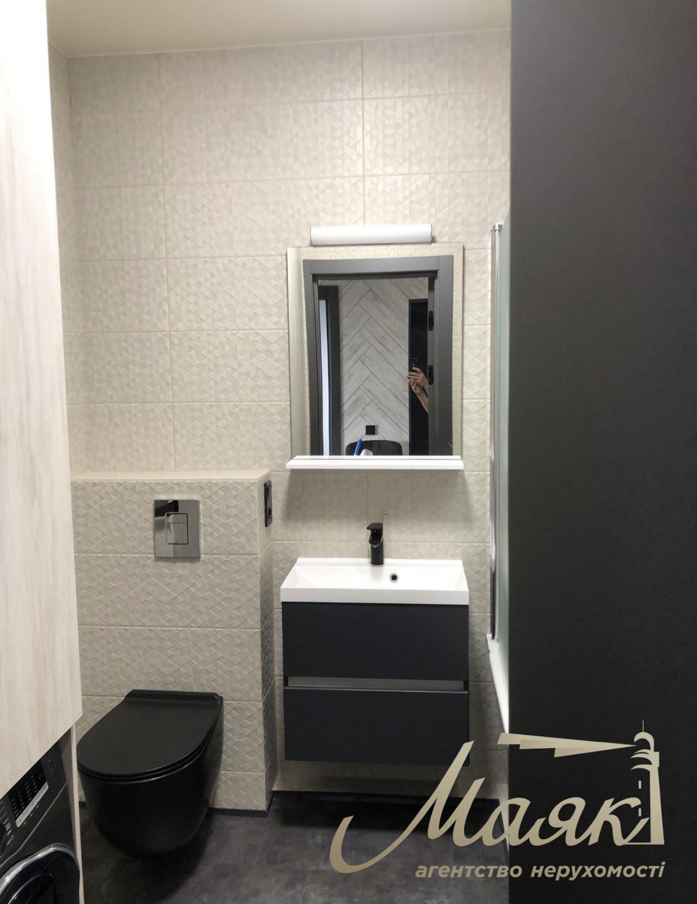 Аренда 1-комнатной квартиры 53м2 ЖК "Новопечерская Вежа", Печерск