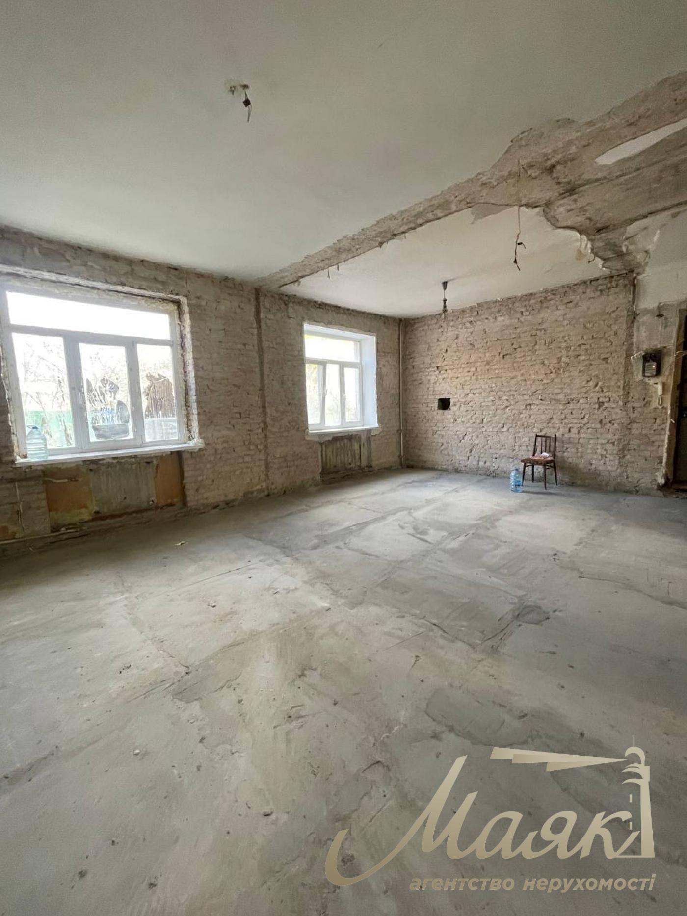 Оренда фасадного приміщення 80 м.кв. Полол, ст.м. Тараса Шевченка