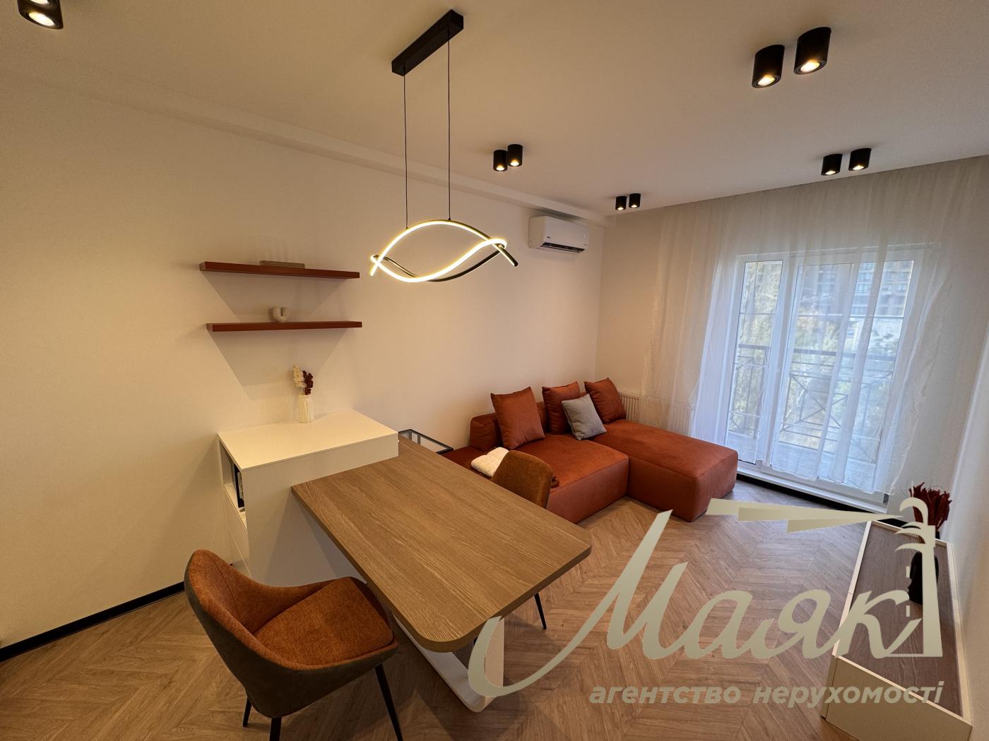 Rent 2-bedroom apartment in LCD New England