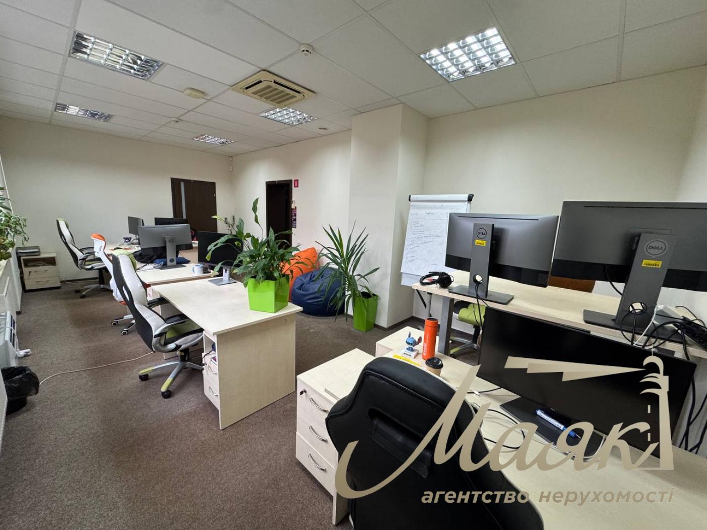 Office for rent 334m2 in BC Britannia Krasilovskaya str. 11, Goloseevsky district.