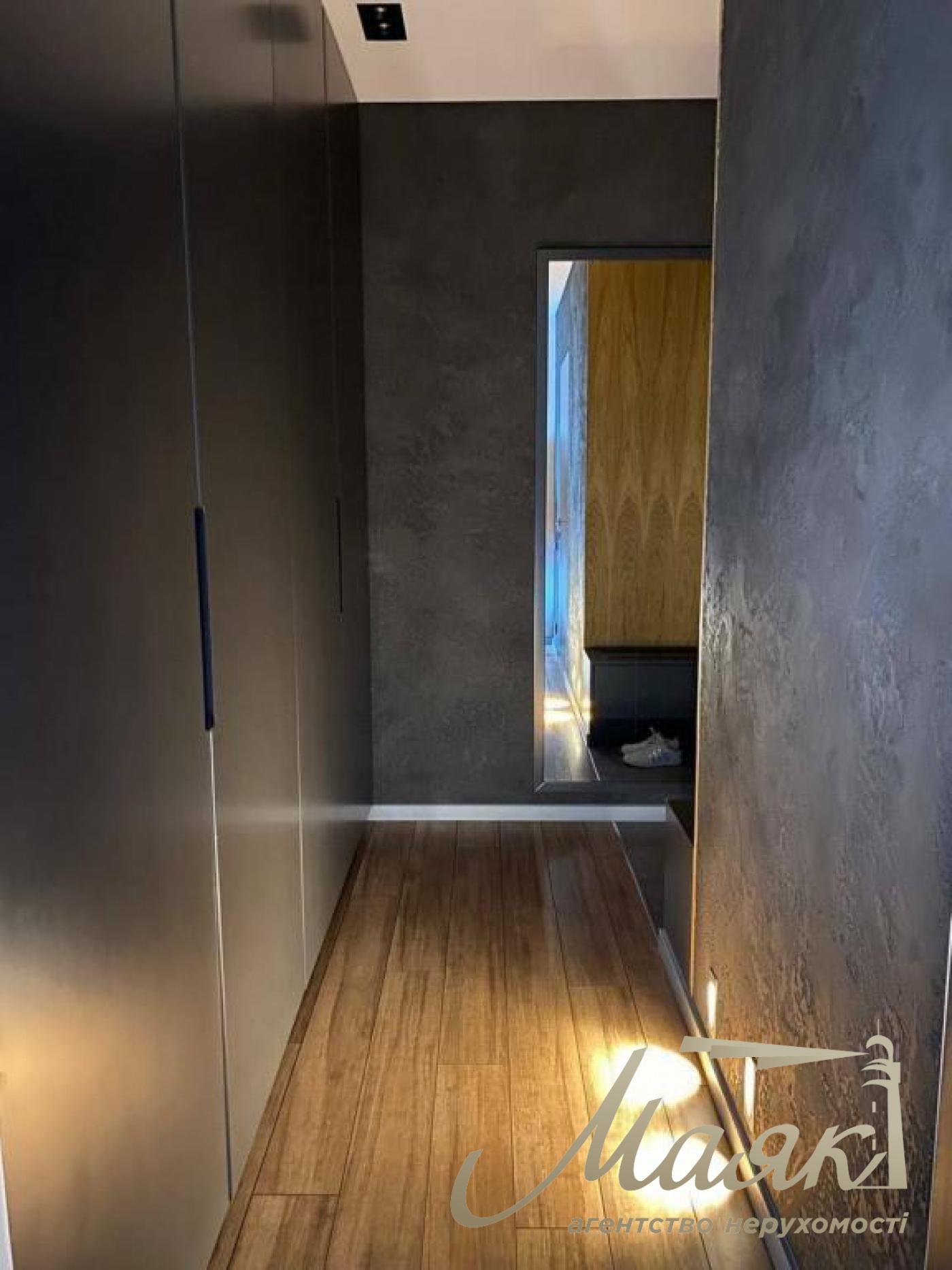 Продаж 3-кімнатної квартири площею 80 м² у ЖК «Французький квартал 2», вул. Предславинська, 55а, Печерський район.