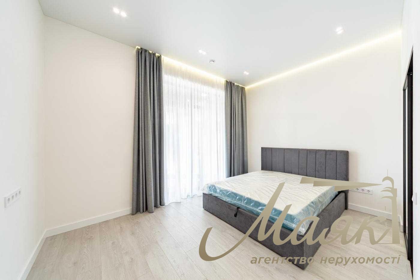 Аренда 4-х комнатного дома 178 м², первая сдача, Обуховское направление