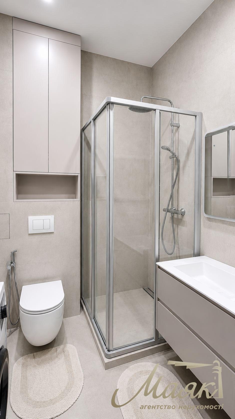 Аренда 1-комнатной квартиры (50м2) в ЖК "Illinsky House", Набережно-Крещатицкая 21