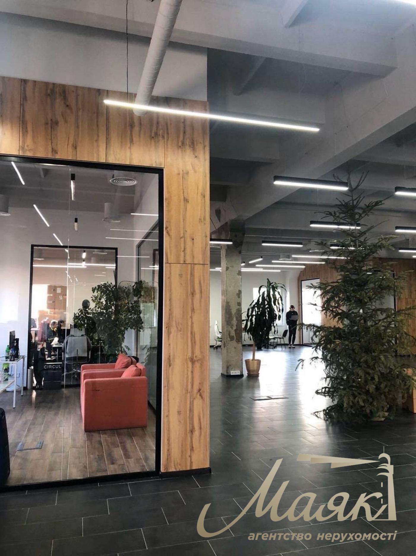 Office for rent 580 sq.m. on Princes Ostrozhskikh str. (Moskovska), 23