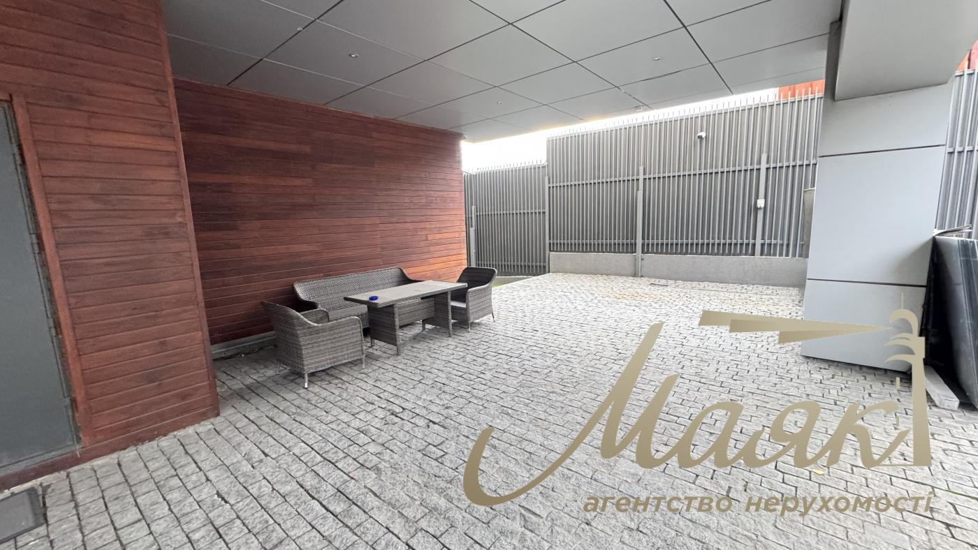 Продаж офісної будівлі в живописном районІ! Ул. Верхнегорская. Центр. Киев