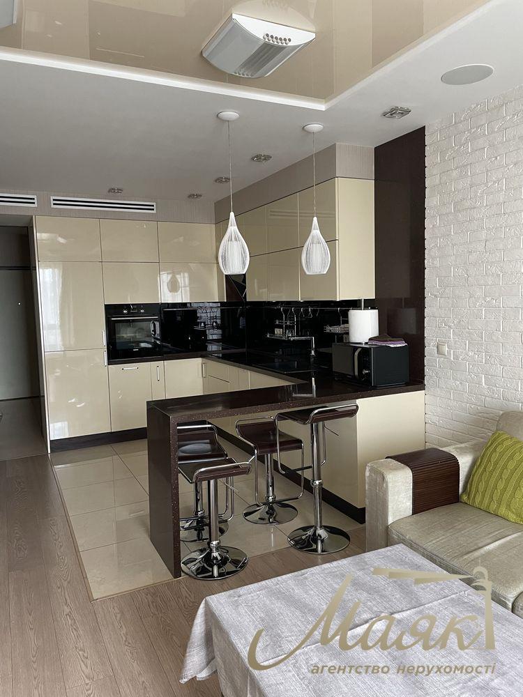 Rent 3 k apartment in Park Avenue Residential Complex, 95 sq.m., Pecherskiy district