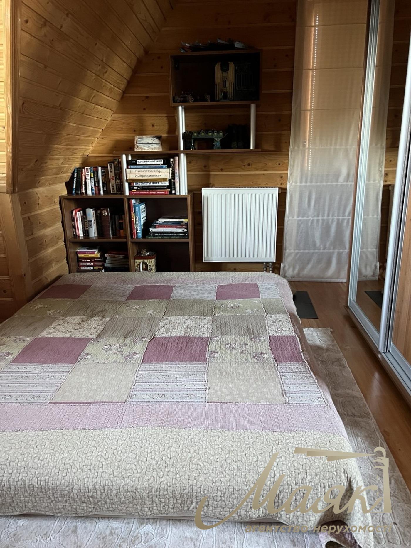Продаж будинку на воді площею 200 м², 7 соток, Рів'єра-Золоче, Бориспільський район