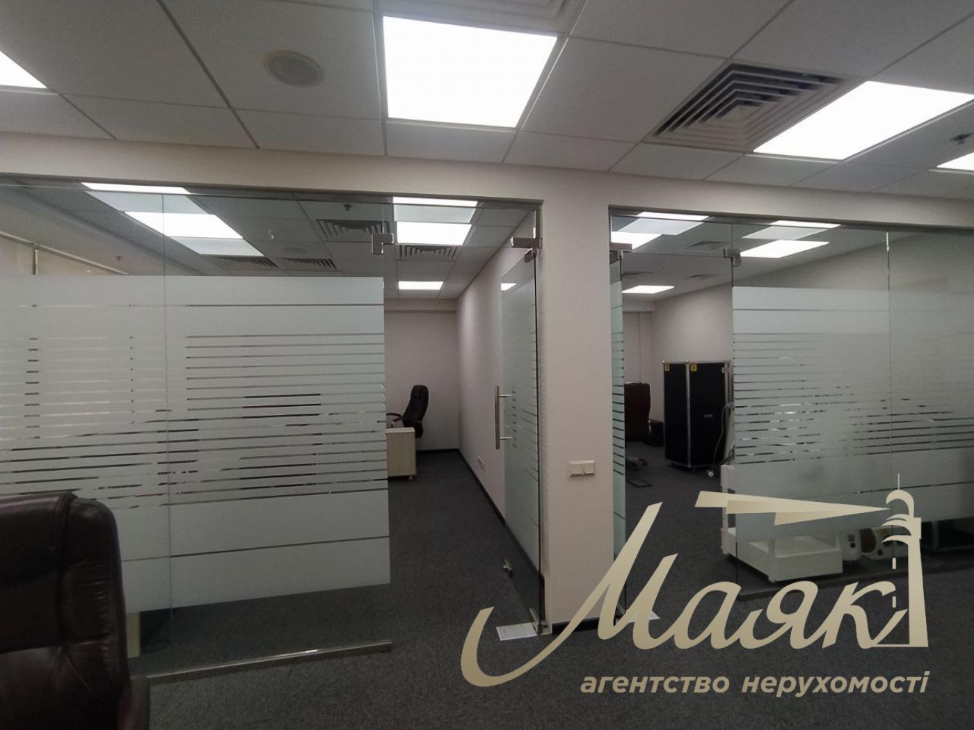 Аренда офиса 64 м.кв. БЦ Леонардо, Центр