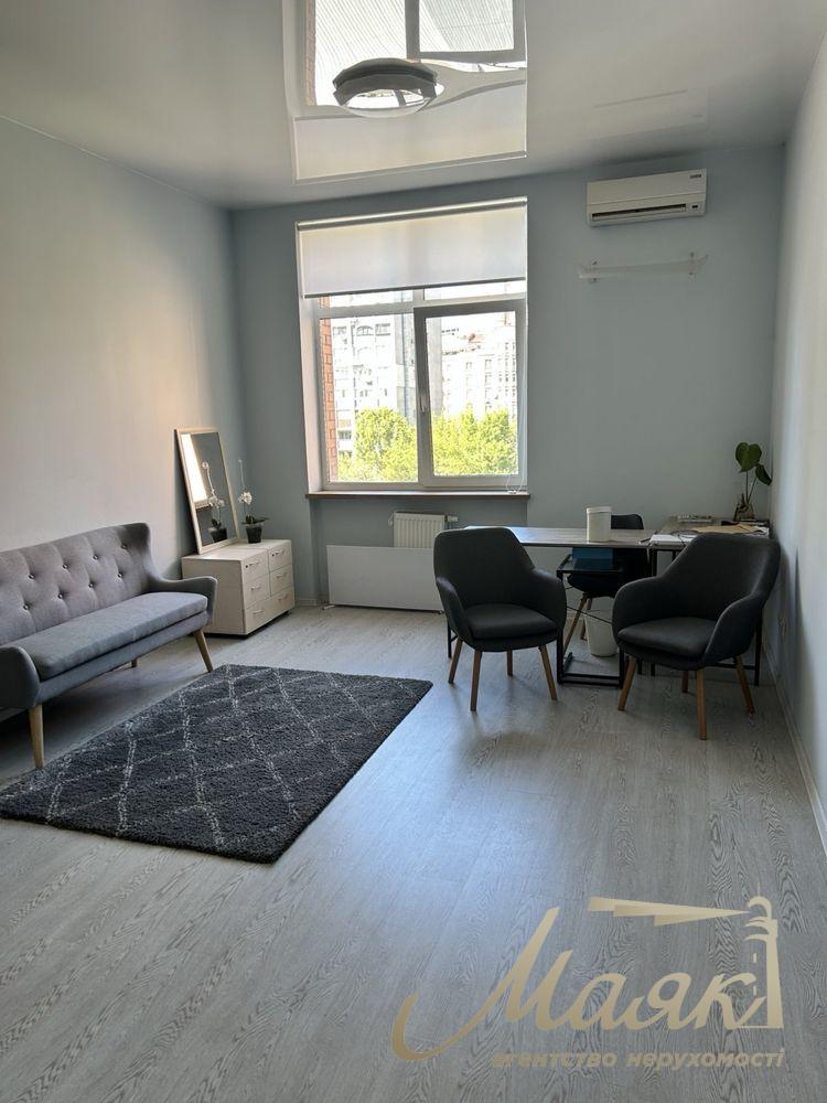 Оренда офісу 130м2 по вул.Дмитрівська, Шевченківський район.