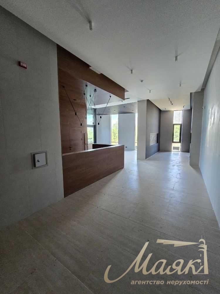 For sale 3k apartment 90m2 LCD Slavutich 2.0