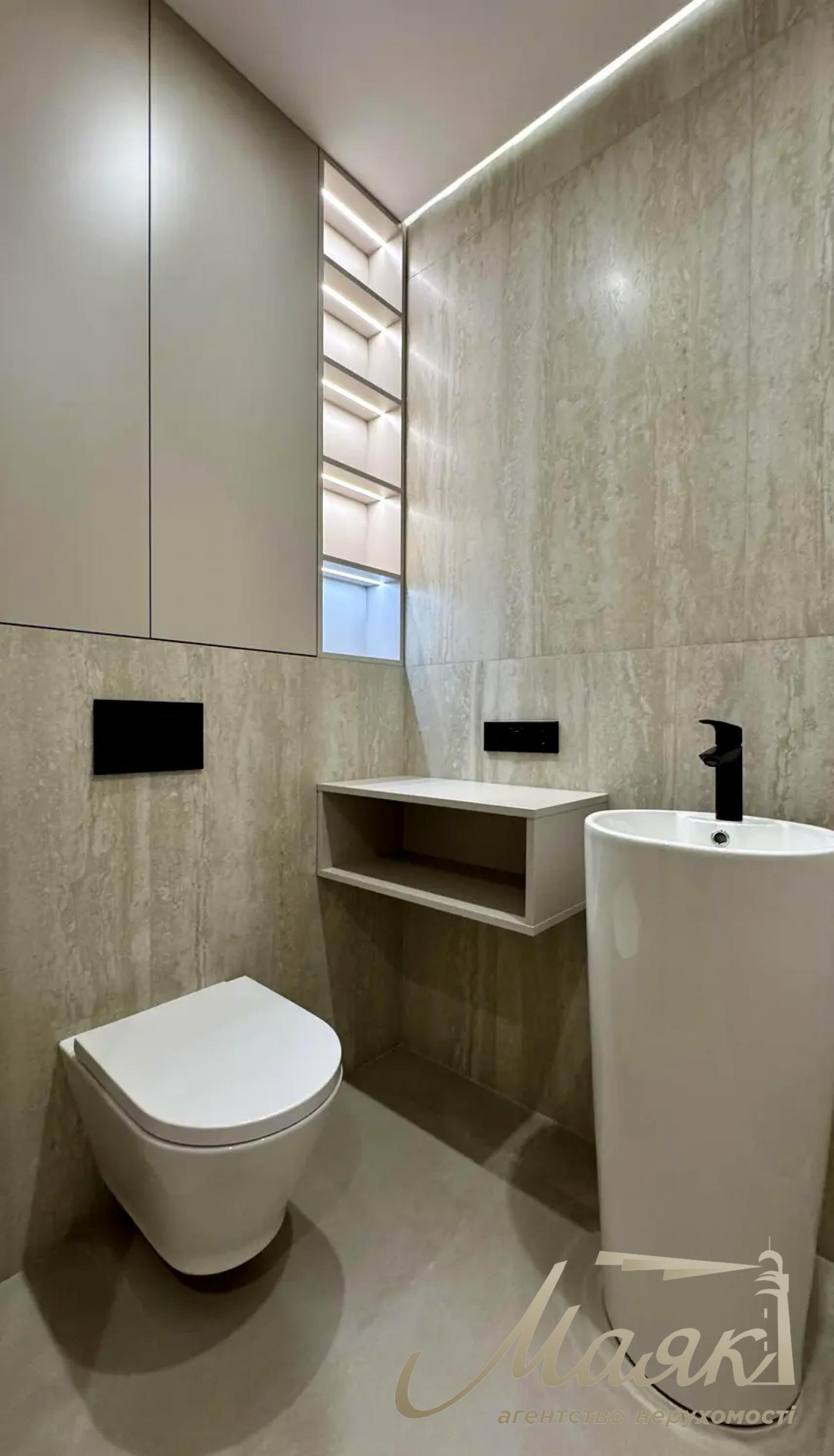 Продаж 3-к квартири ЖК Варшавський Плюс, Поділ, Виноградар