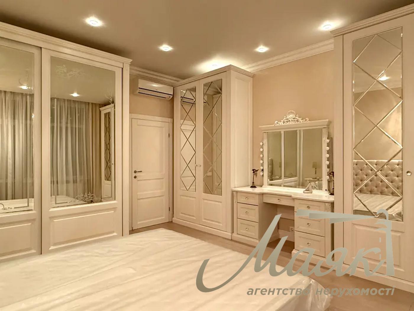 Оренда 3-к квартири в ЖК Новопечерські Липки, Андрія Верхогляда