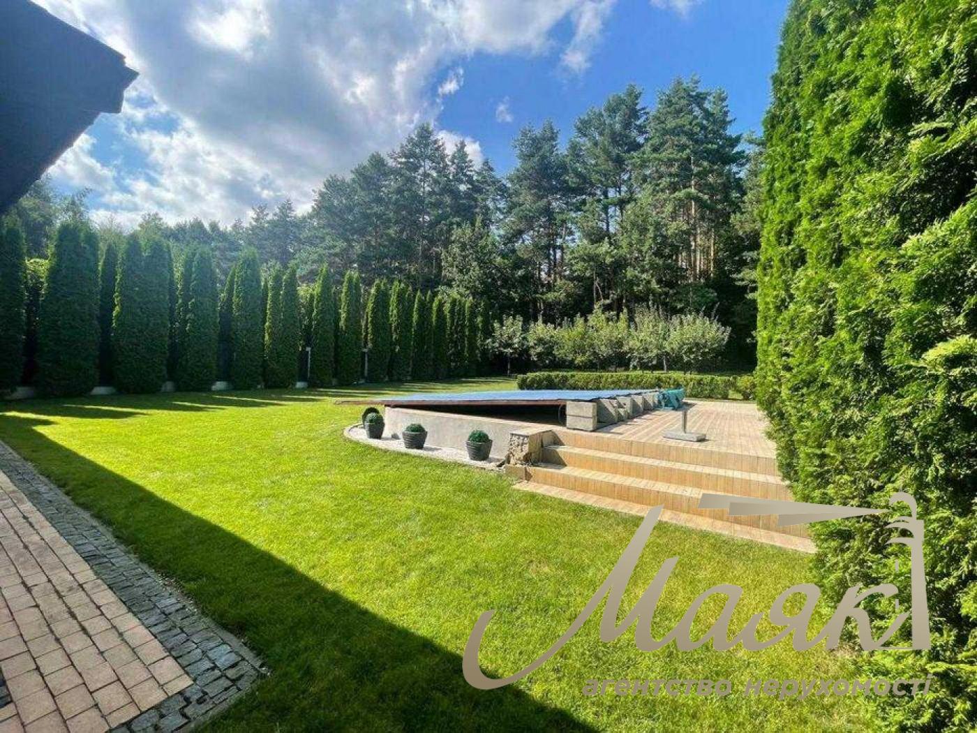 Оренда преміальної резиденції 300 м² | Горбовичі | Басейн | Повна автономність