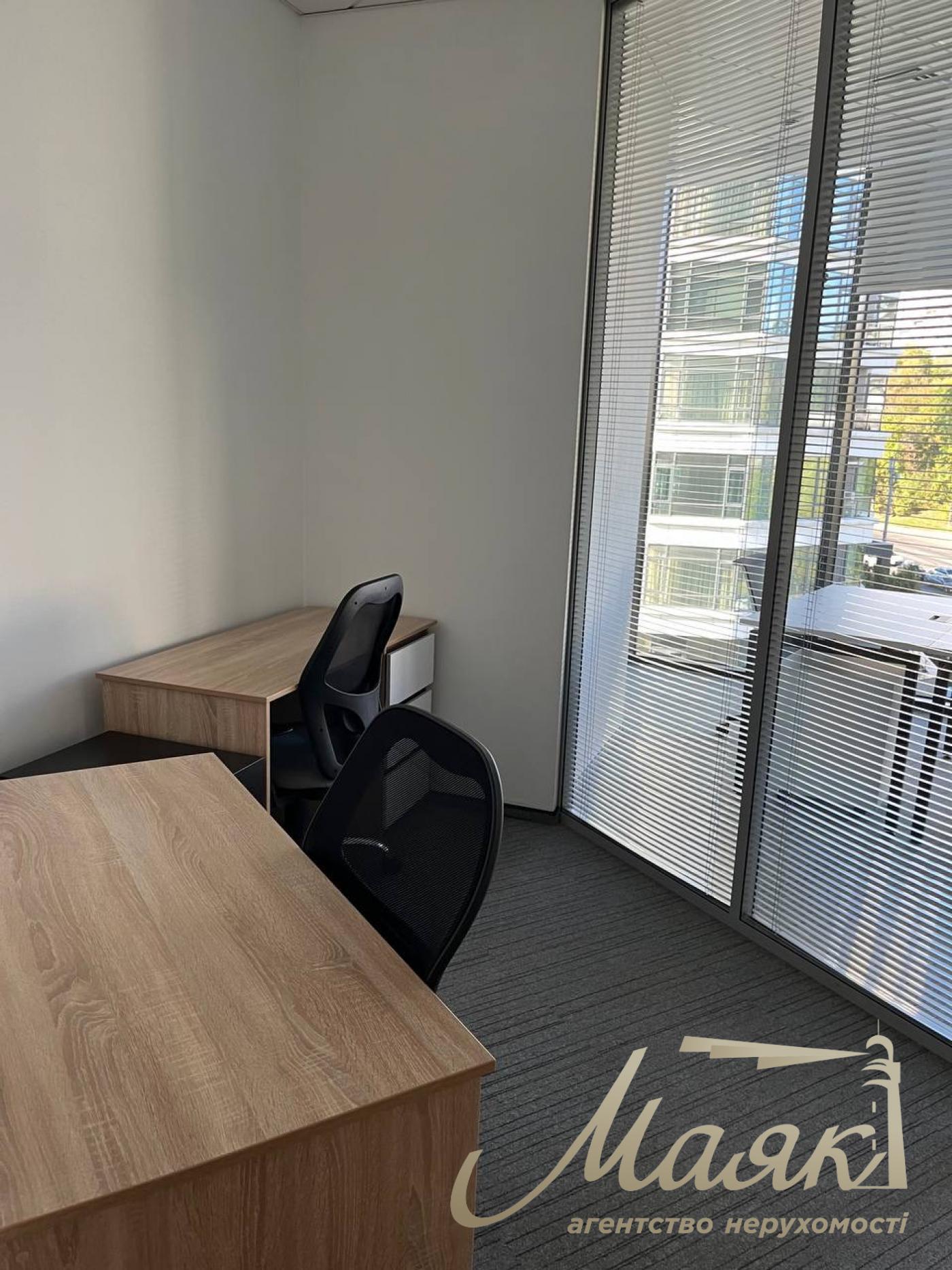 Furnished office for rent 244 sq.m. in BC IQ on Bolsunovskaya str.