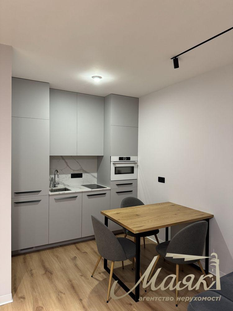 Продаж квартири 45м2, ЖК Севен, Осокорки