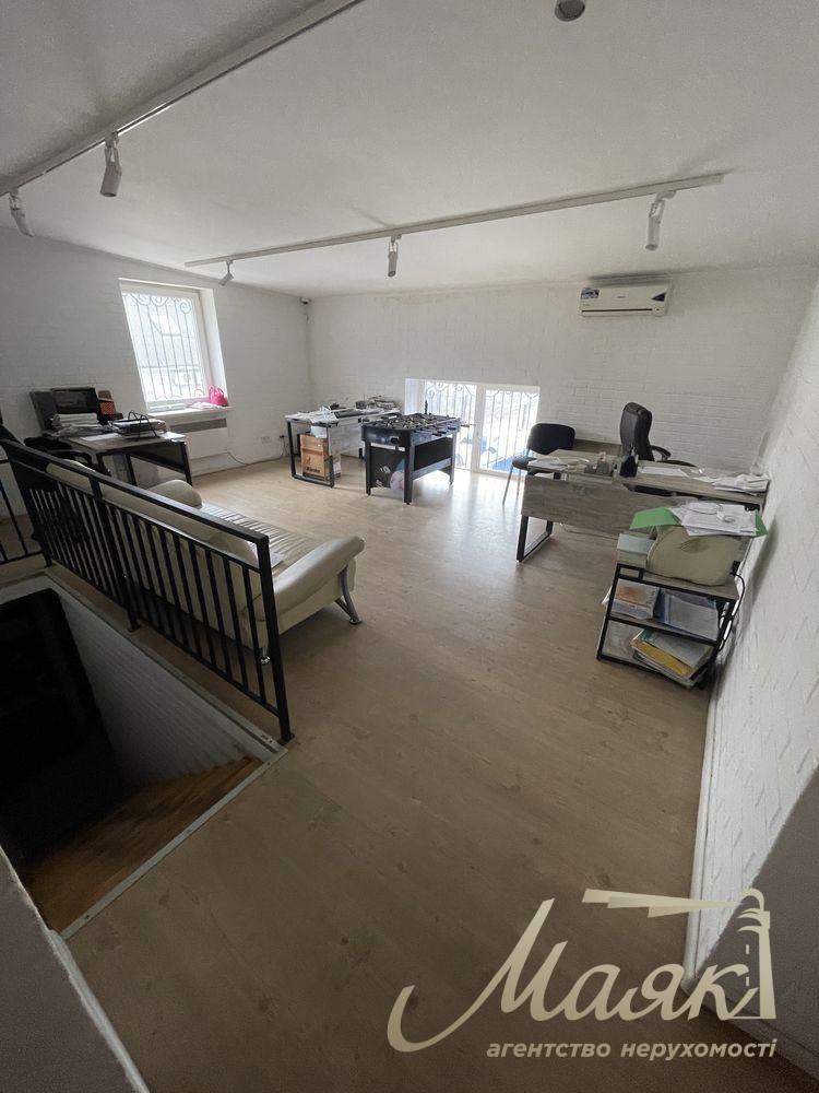 Rent production 900 sq.m. and office 150 sq.m. Vydubychi