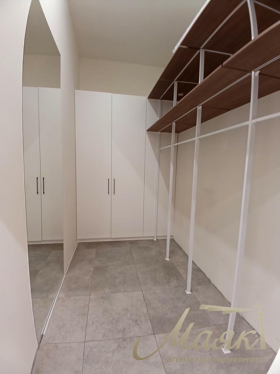 Оренда офісу 250 кв.м в ЖК А52 вул. Січових Стрільців (Артема), 44-А