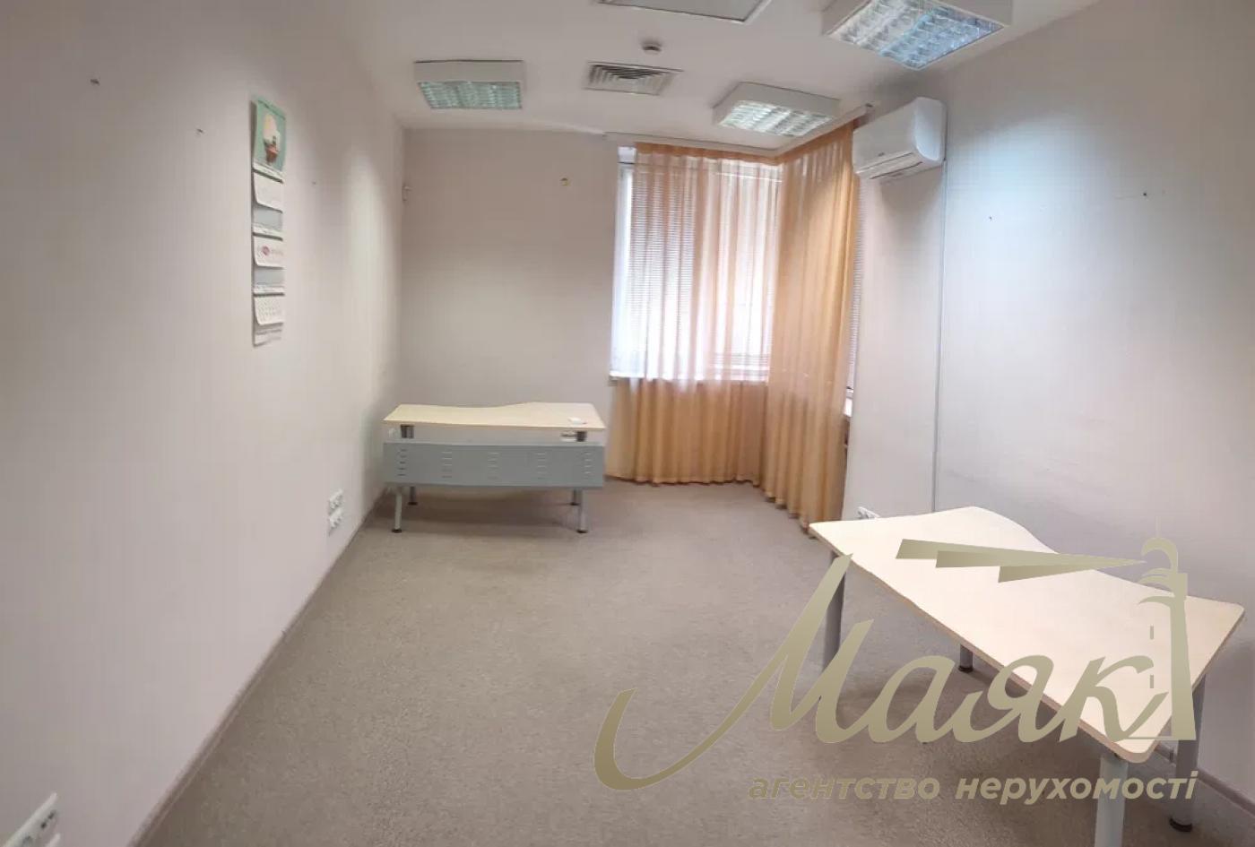 Оренда офісу площею 220 м² у ЖК «Царський», вул. Старонаводницька, Верхній Печерськ