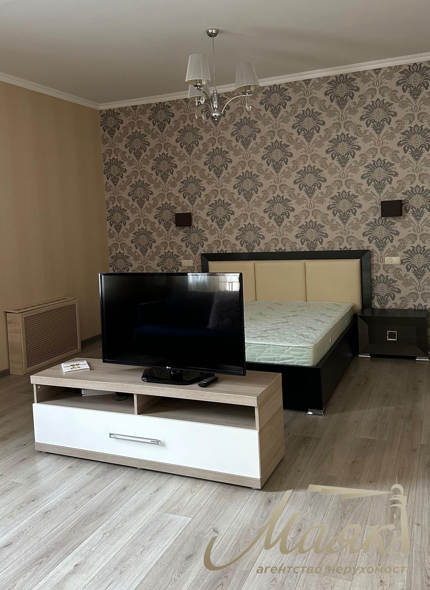Apartment Rentals at the Botanic House Residential Complex