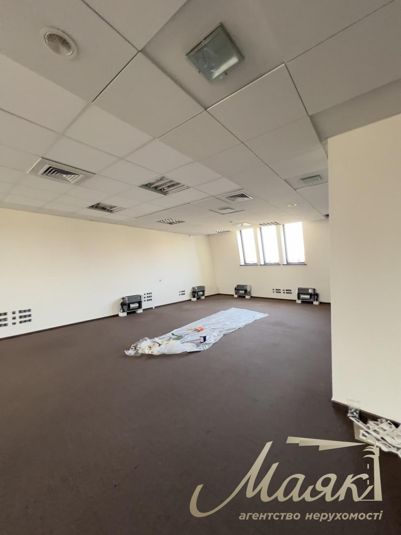 Оренда офісу в БЦ Ярославів Вал 23, Золоті Ворота, Центр.