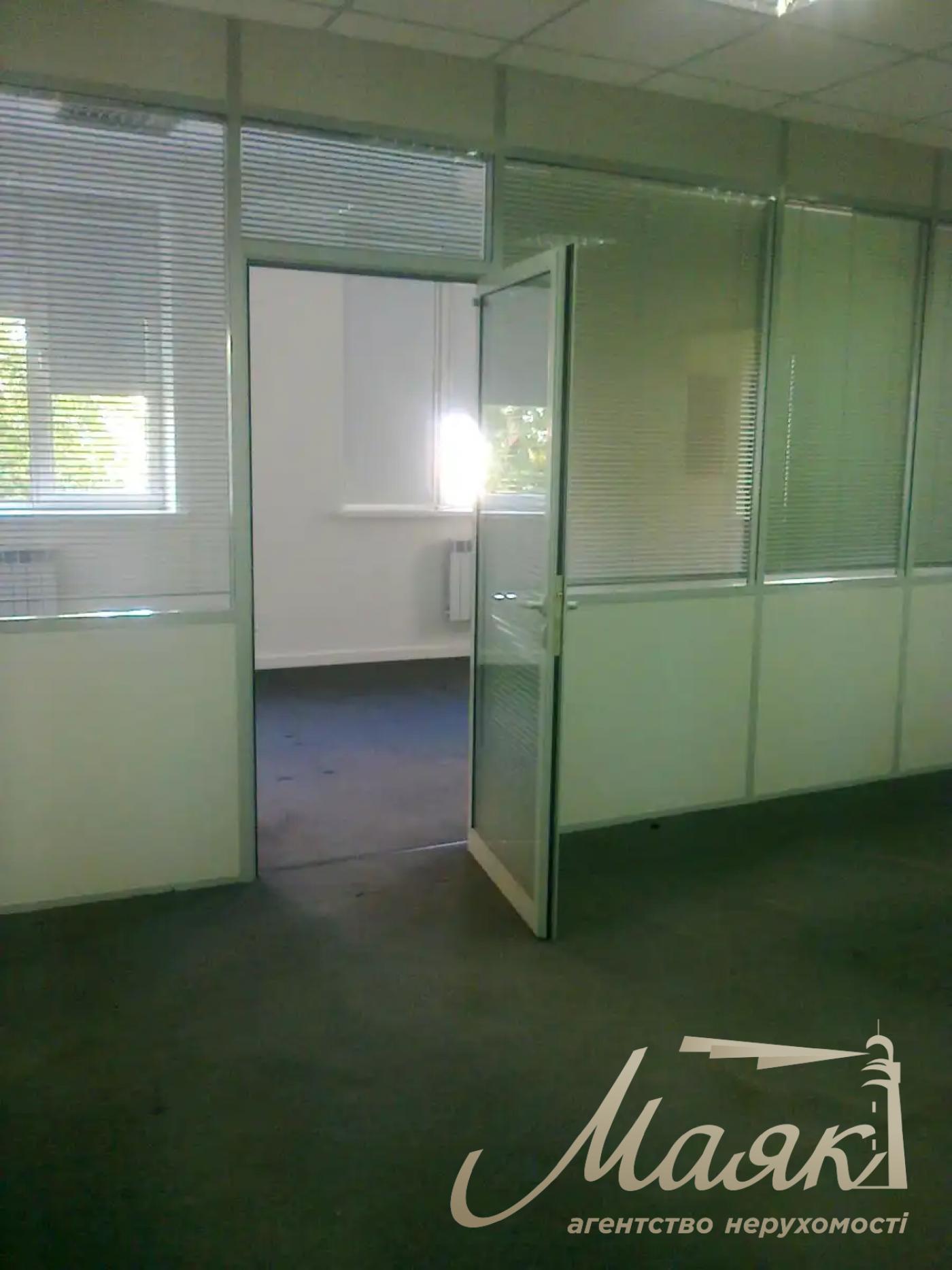 Оренда офісу площею 270 м² на провулку Варязькому, 4Б, Воздвиженка, Центр
