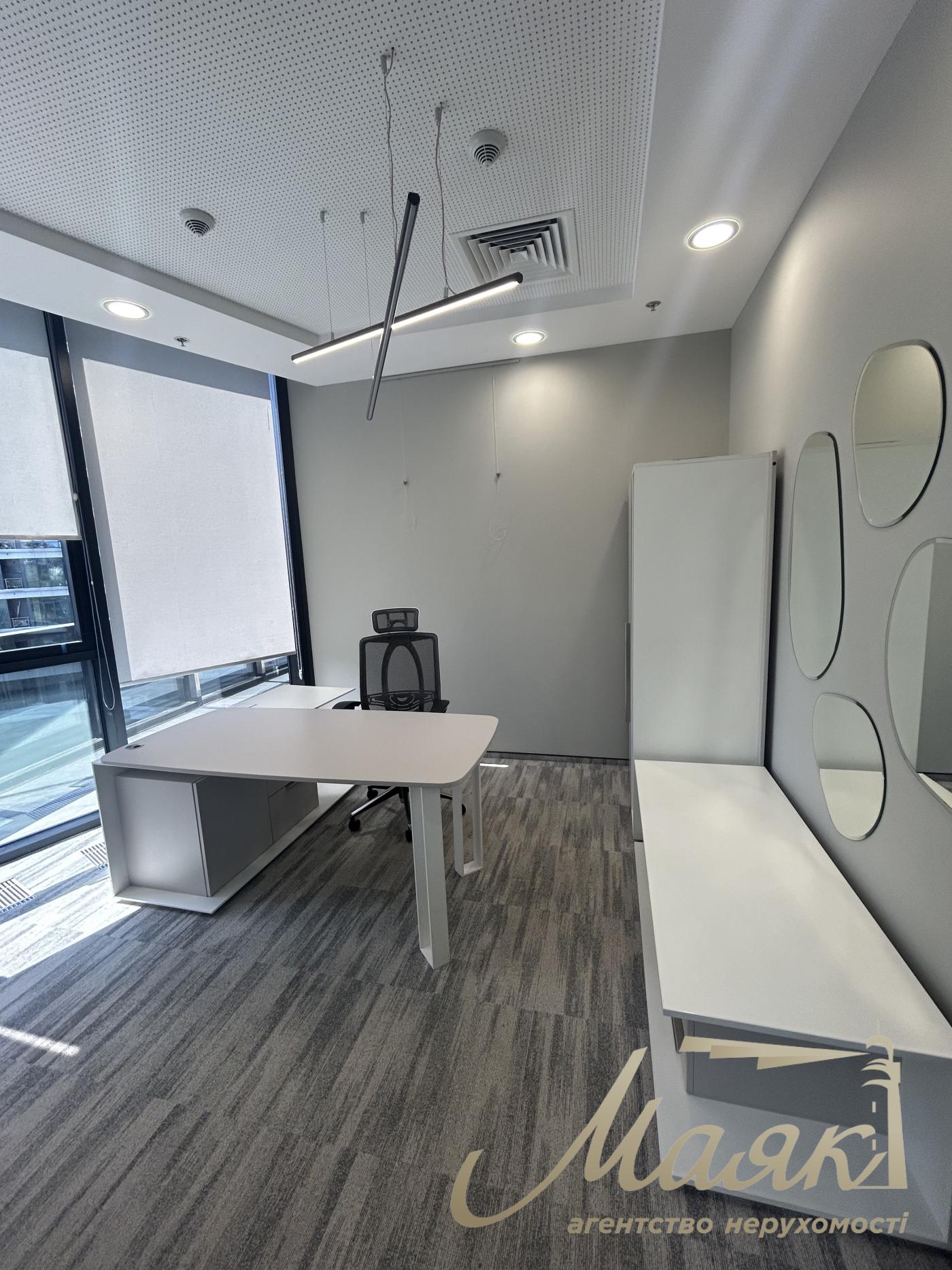 Office for rent 110m2 in BC IQ Bolsunovskaya str.Bolsunovskaya 13-15, Pechersk