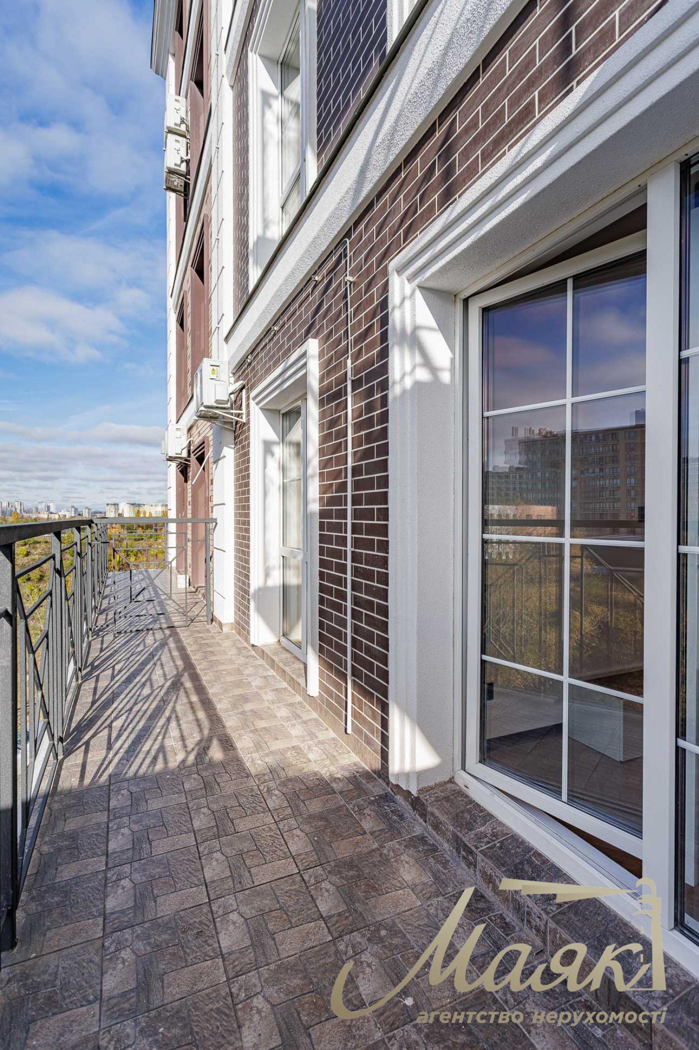 Rent 2-bedroom apartment in LCD New England