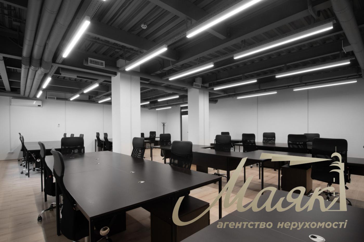 Аренда офиса ул. Шота Руставели 11,  156.14 м²,  Печерск, Киев 