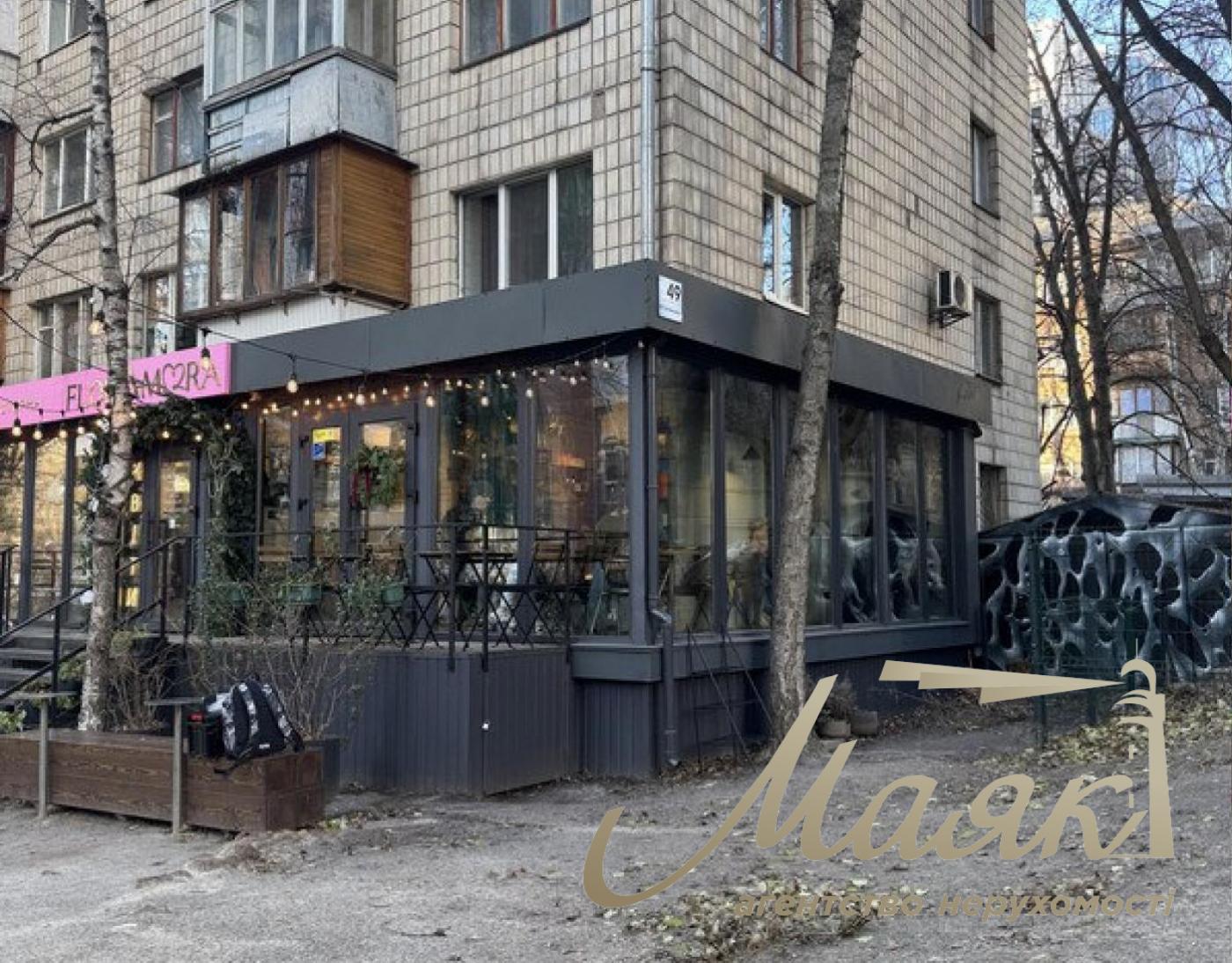 Продаж комерційного приміщення 27 м.кв. вул. В. Тютюнника, Печерськ