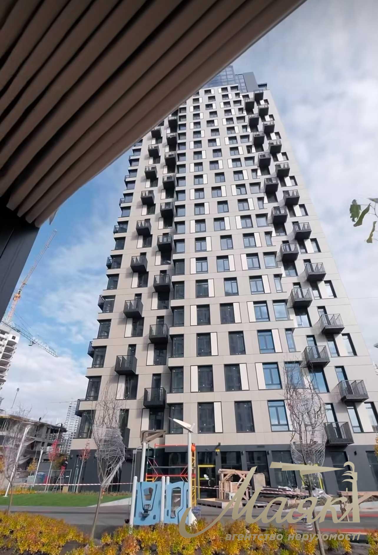 Продажа двухуровнего пентхауса ЖК Triiinity, ул. Тютюнника