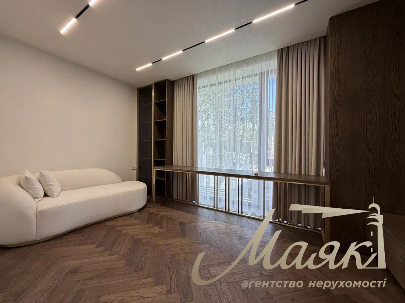 Продаж 2-поверхового будинку площею 326 м², Ходосівка, КГ «Нова Ходосівка»